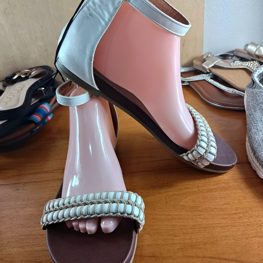 2 pairs ankle Straps Gladiator sandals bundles Blowfish & Maurices women Sz 10 - Picture 5 of 9